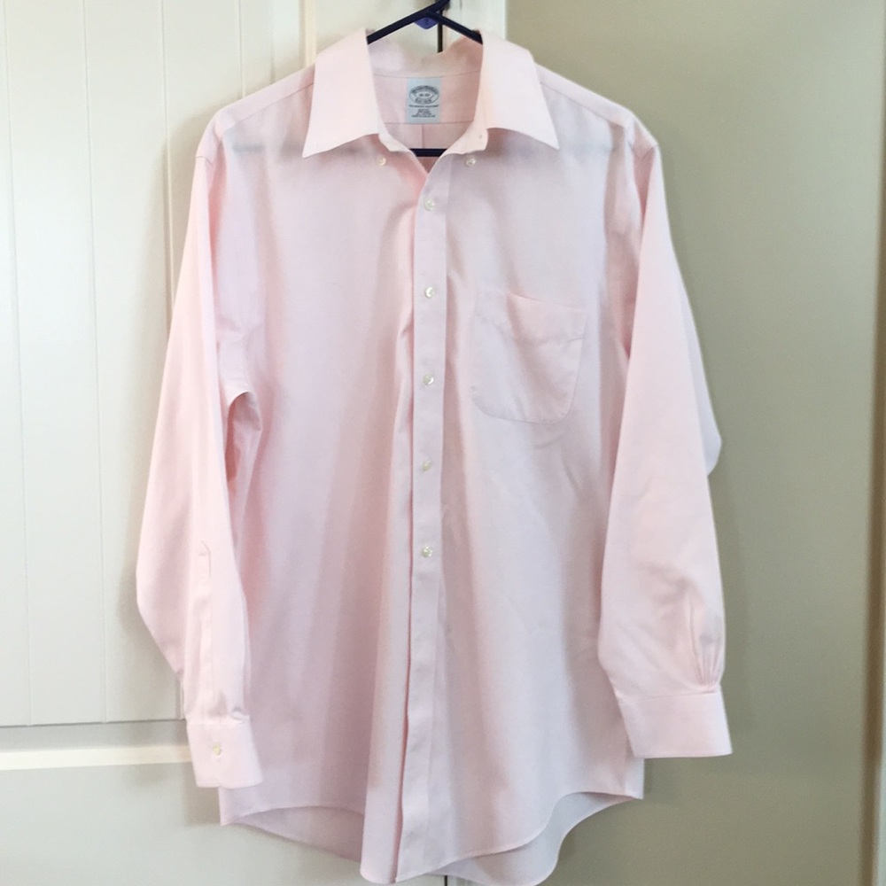 Light pink brooks brothers dress shirt 16-33